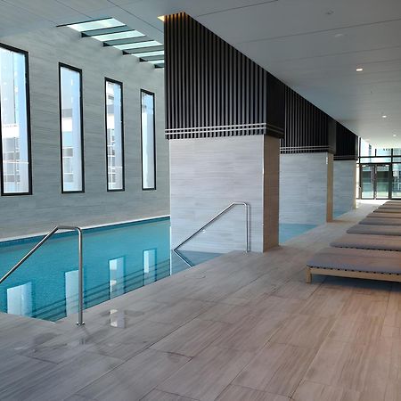 Mega Style Apartments Victoria One Melbourne Exterior photo