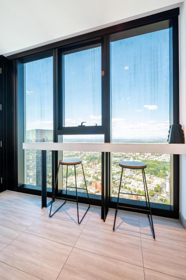 Mega Style Apartments Victoria One Melbourne Exterior photo